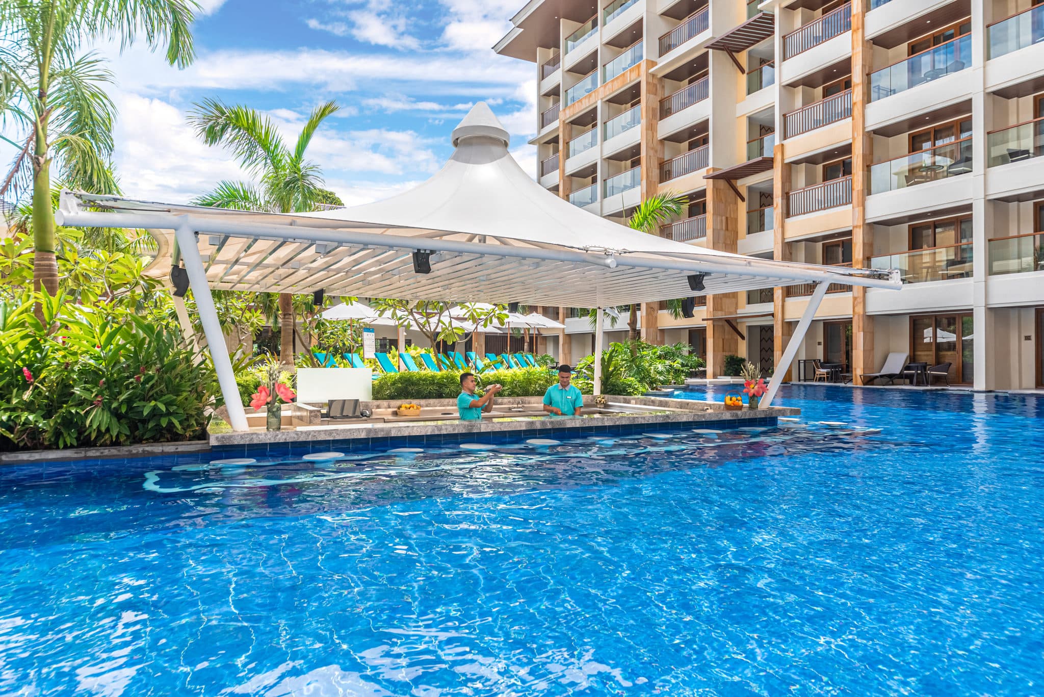 Pool Bar